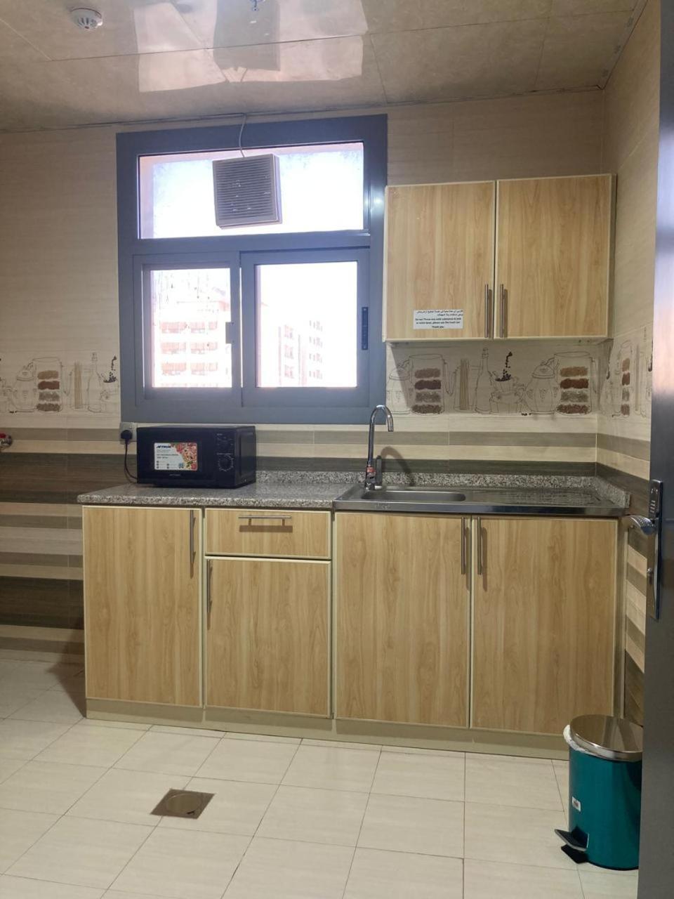 Paris Furnished Apartments - Tabasum Group 아지만 외부 사진